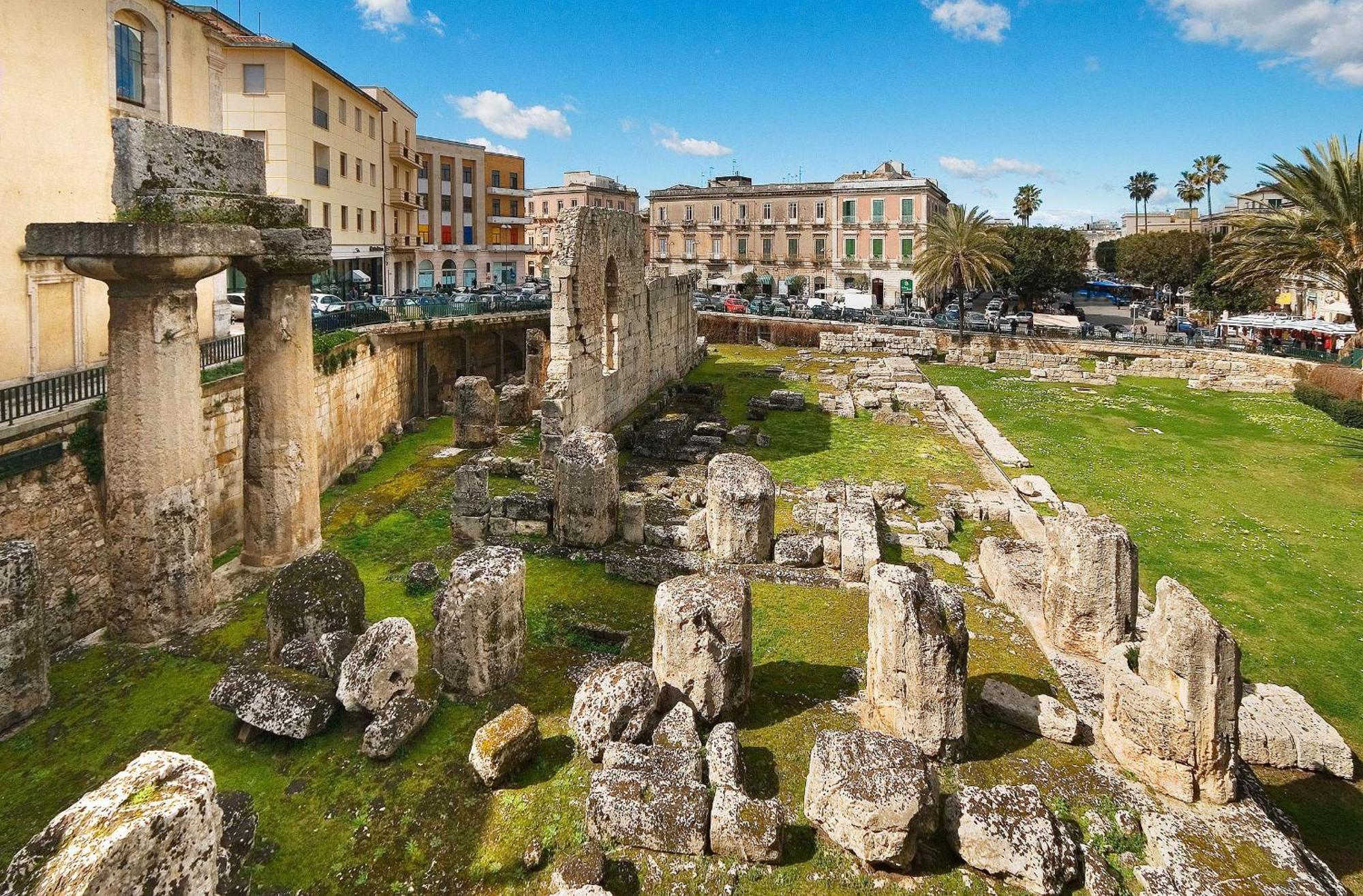Vittoria Apart Сиракузы Экстерьер фото